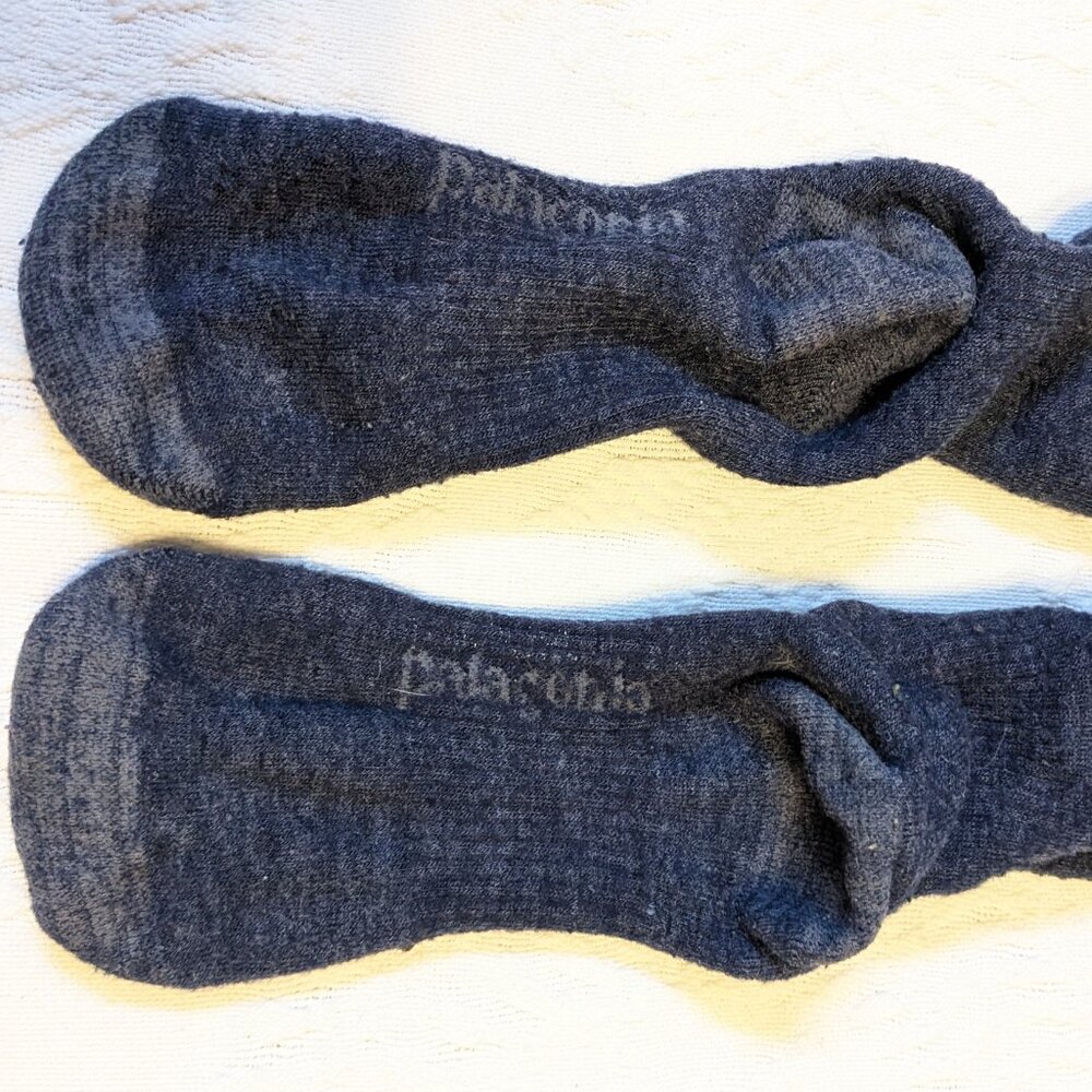 Patagonia Heavy Weight Ski Hiking Wool Blend Socks Women Men - Picture 4 of 4